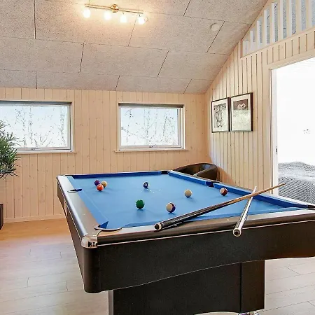 14 Person Holiday In Glesborg